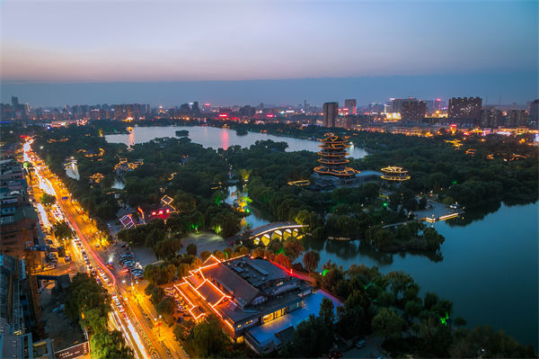 戰(zhàn)略規(guī)劃總落空？濟(jì)南戰(zhàn)略咨詢公司如何讓目標(biāo)落地有跡可循？