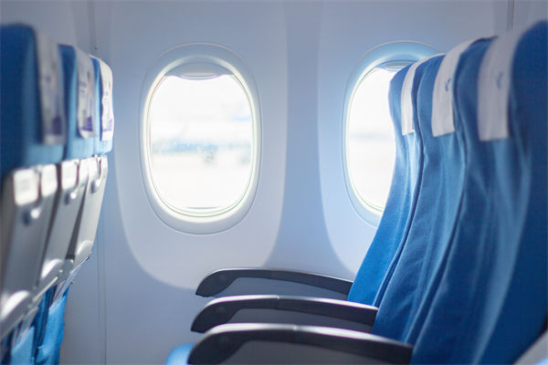航空公司故意調低溫度賣毛毯？企業有何營銷啟示？