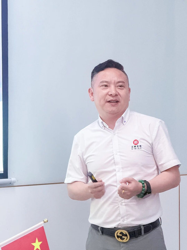 正睿咨詢集團營銷事業部總經理李老師致辭
